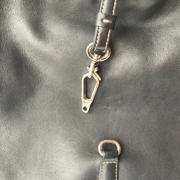 Classic Black Leather Coach Purse - Picture 4 of 10